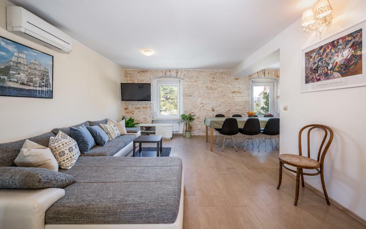 Apartment Lungomare Pula Luaran gambar